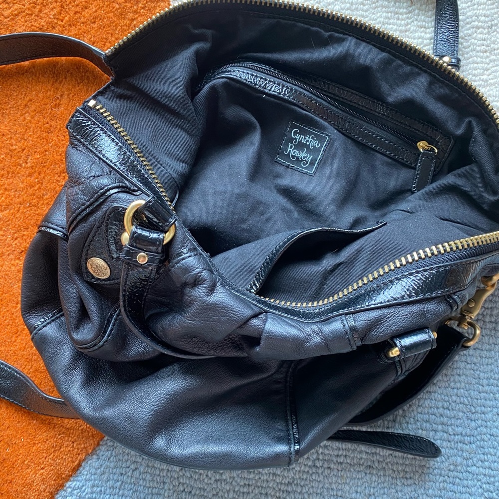 Cynthia Rowley Black Leather Handbag 🖤 - Picture 4 of 4